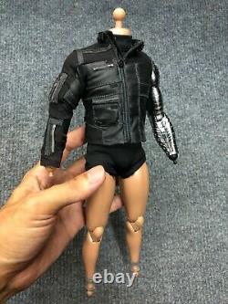 1/6 Hot Toys MMS351 Captain America Civil War Bucky Winter Soldier Body Figure