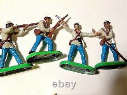 BRITAINS 1971 Confederate Infantry 39 Figures Civil War plastic on metal bases