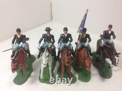 Britains Swoppet American Civil War Union Cavalry with Officer & Standard Bearer