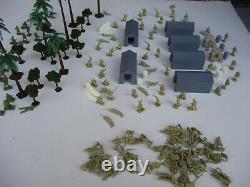 WW2 Toy Soldier Playset Pacific 1/72 Guerilla Raid Japanese Infantry 160+ Pieces