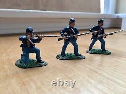 W Britain American Civil War Regiments 17015 Union Infantry Firing Figurine